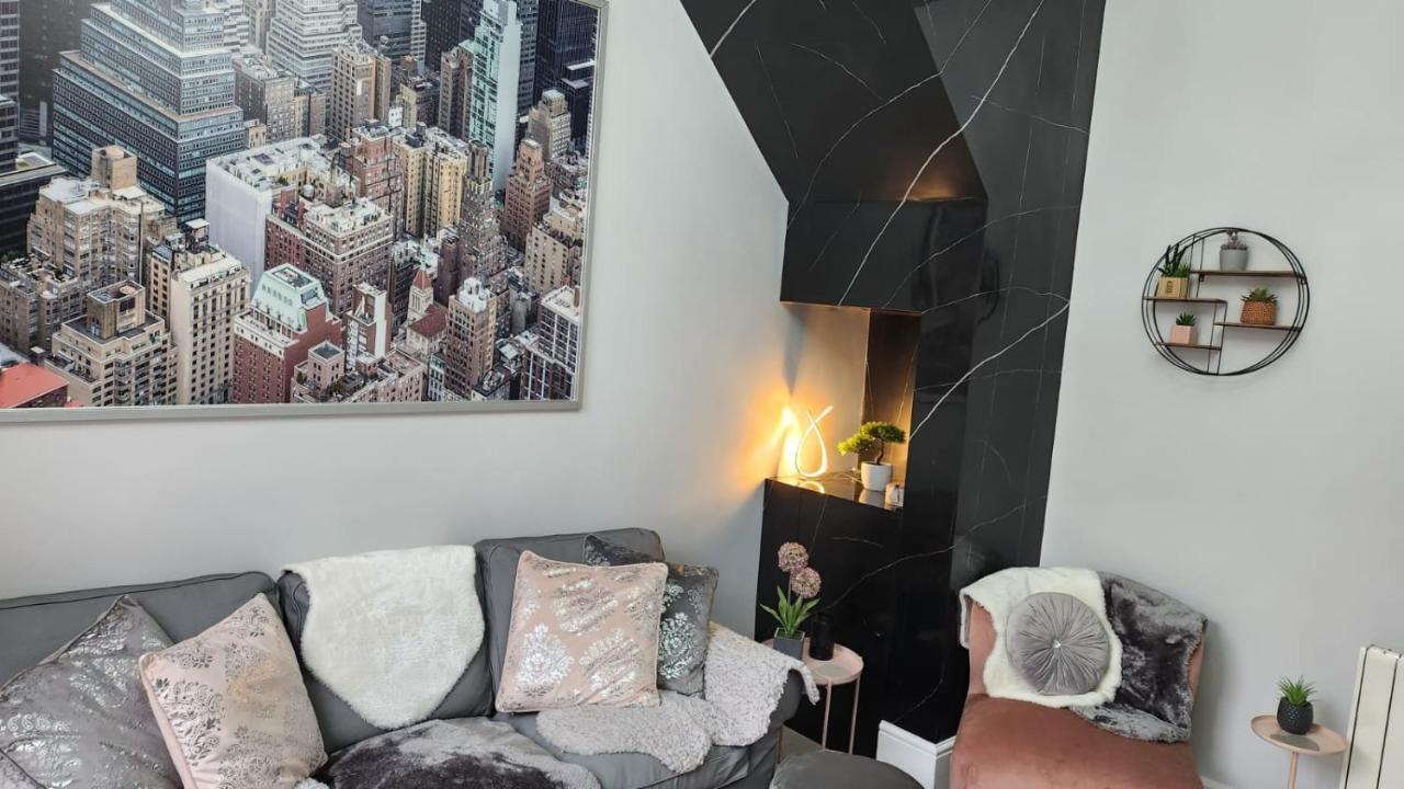 Courtyard Holiday Apartments Белпър Екстериор снимка